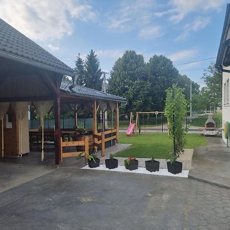 Holiday Home Baotic Velika Mlaka Екстериор снимка