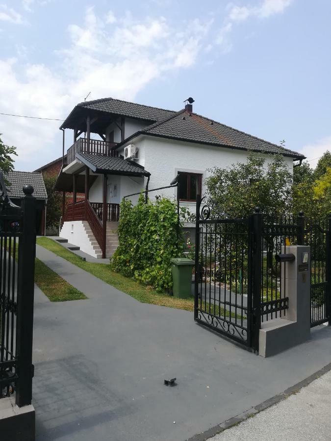 Holiday Home Baotic Velika Mlaka Екстериор снимка